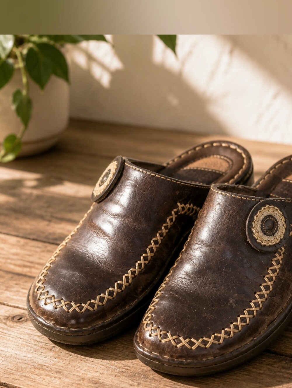 Boho Born Leather Mules Size 8 Vintage Hippie Clog Comfort Cottagecore Slip On
